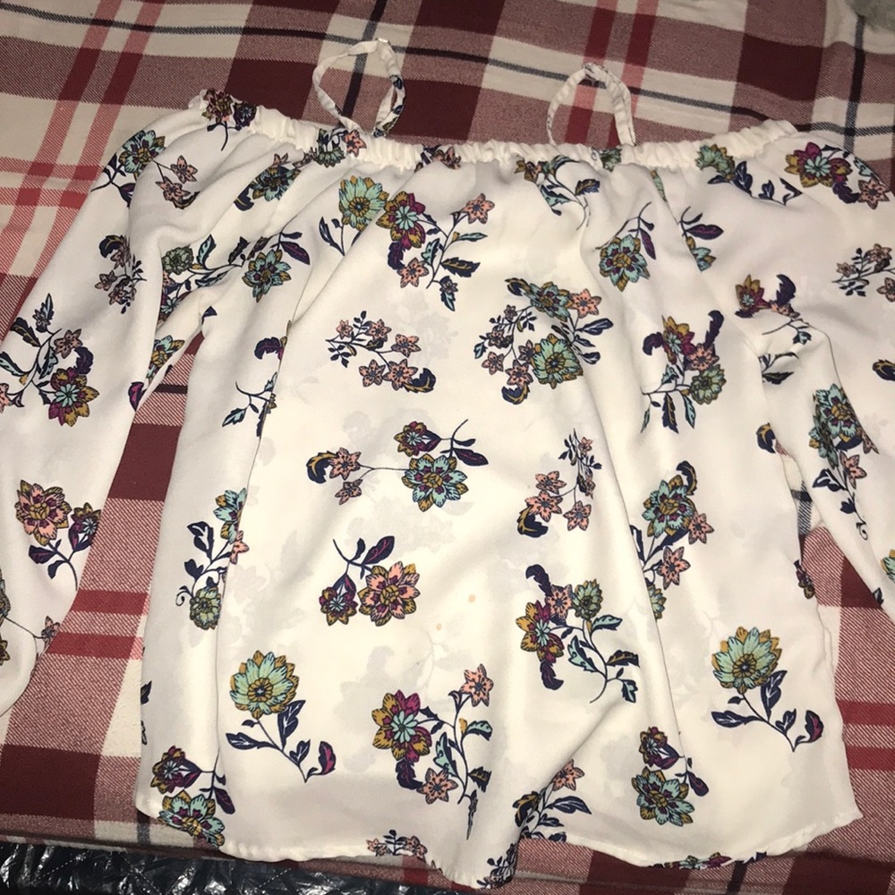 Floral top